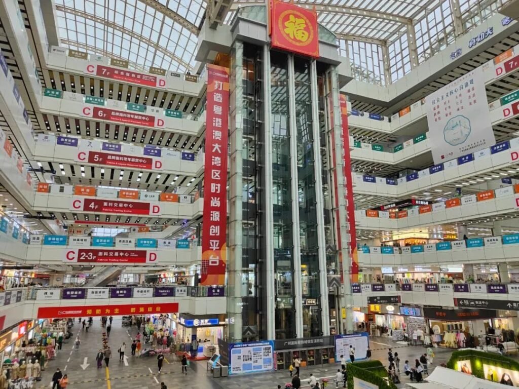 China’s Guangzhou Zhongda Fabric Market, providing fast-access fabric sourcing for our streetwear manufacturing services.