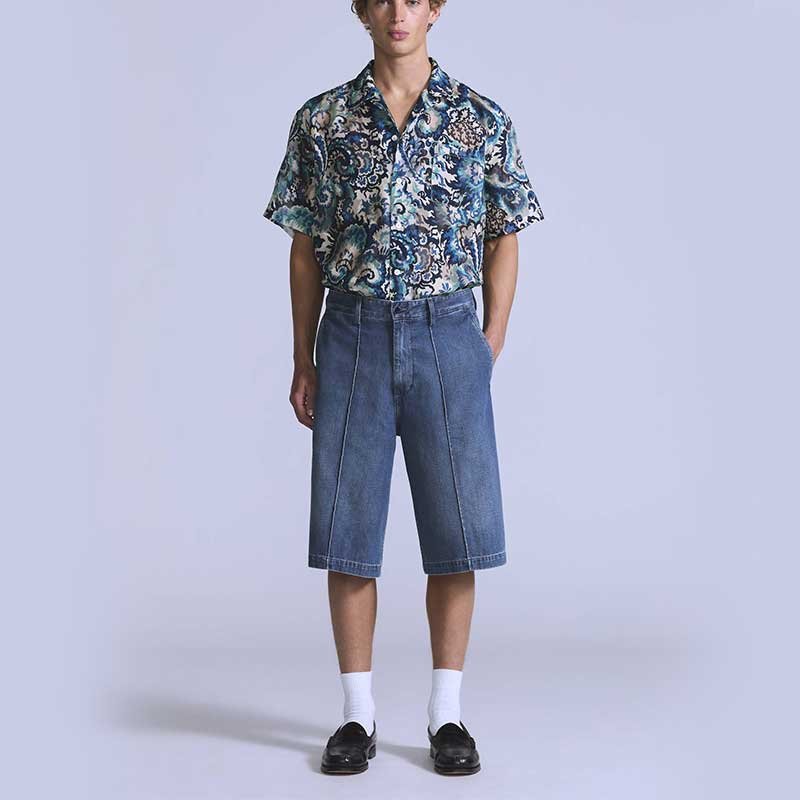 Men's Cropped Denim Shorts with Front Seam Detail - Image 2