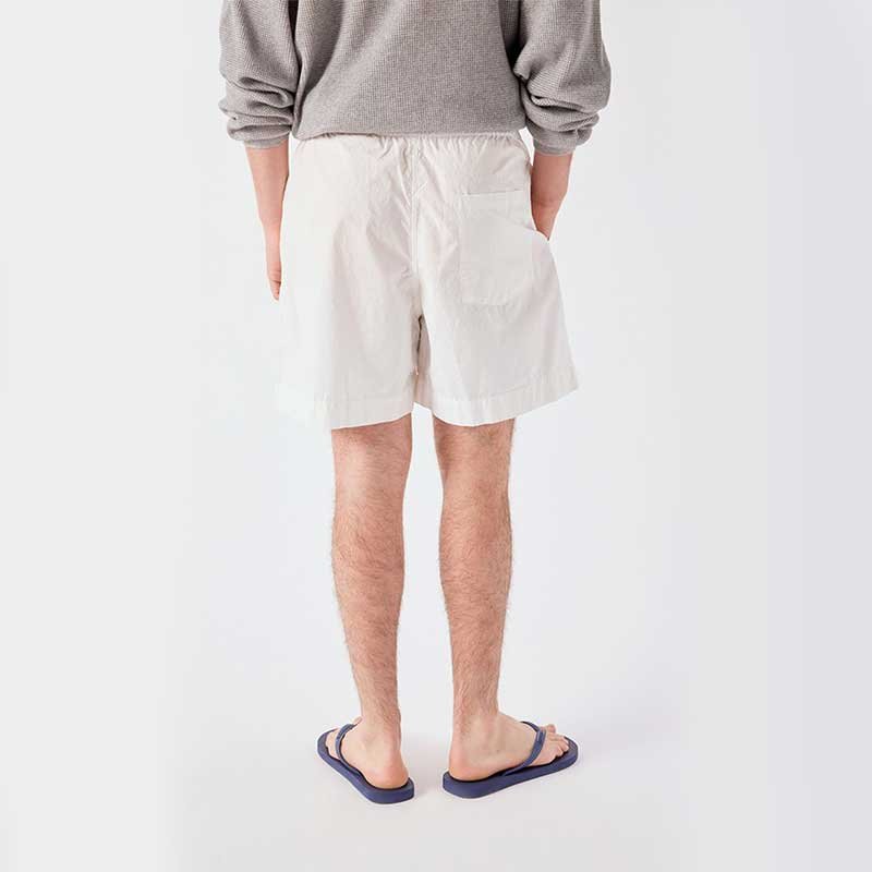 Custom White Casual Shorts for Summer Streetwear - Image 2