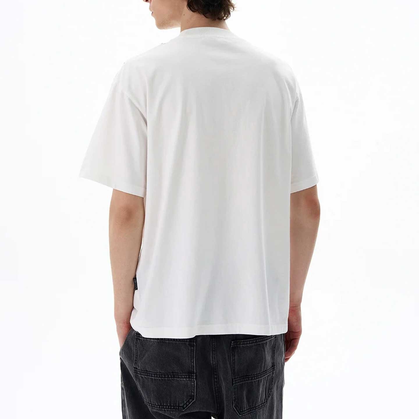 Oversized T-Shirt with Graphic Stripe Patchwork - Image 4