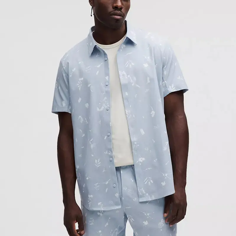 Men's Short Sleeved Shirt and Shorts Set - Image 2