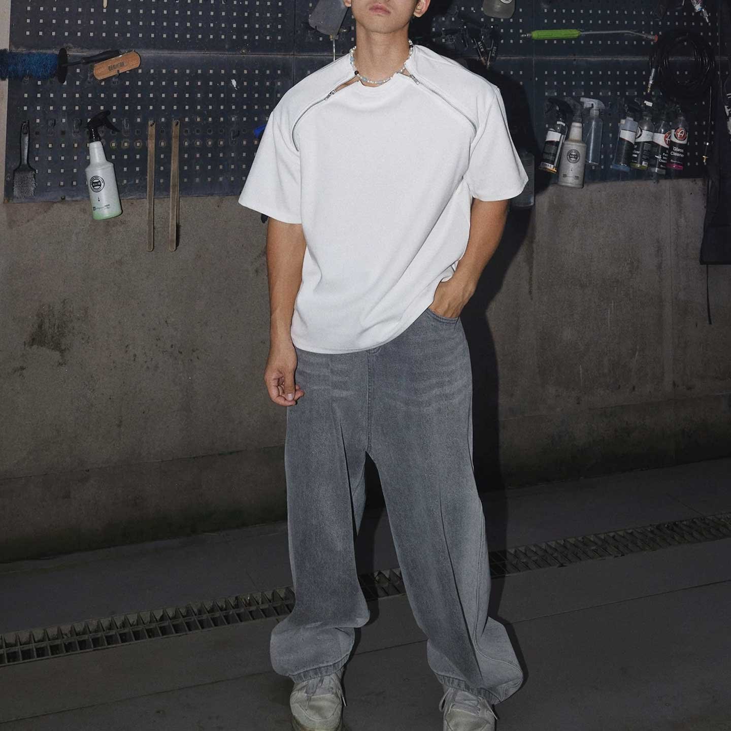 Oversized White T-Shirt with Shoulder Zipper Detail - Image 2