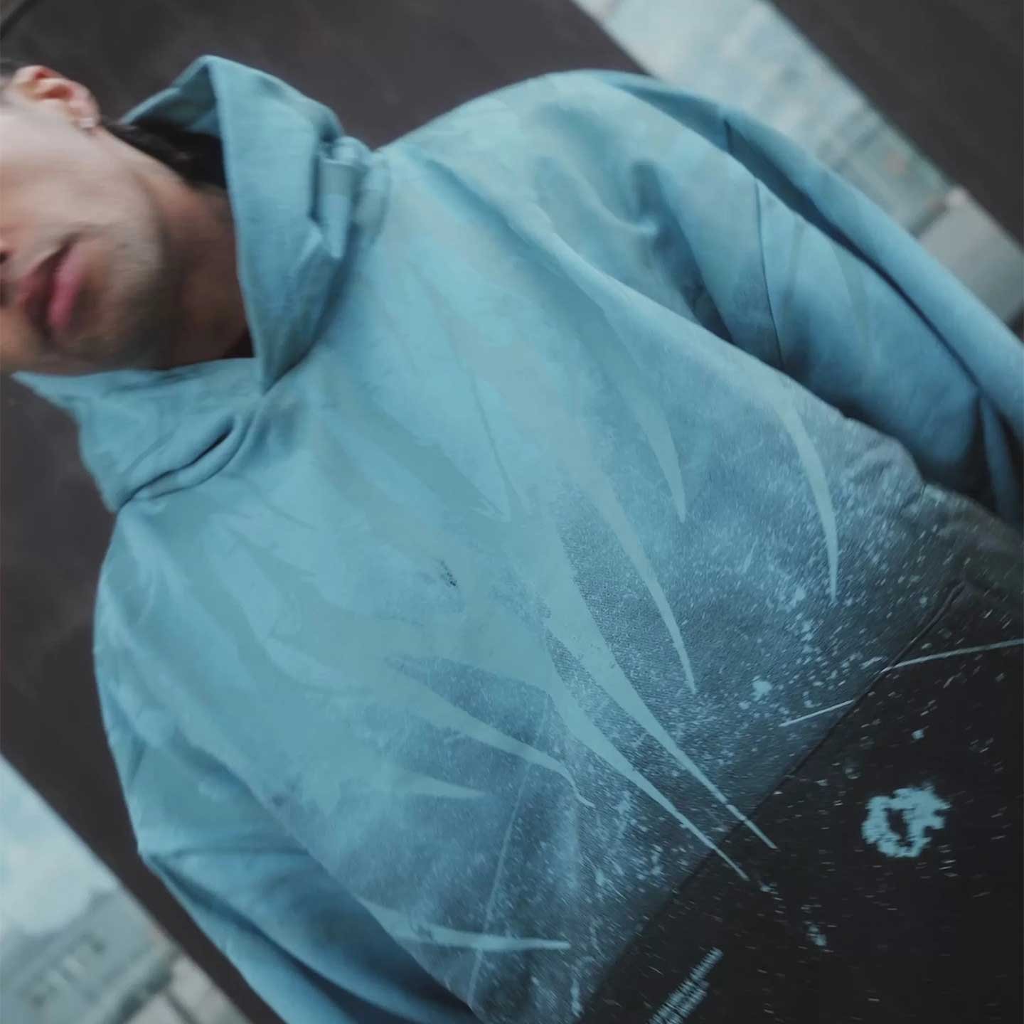 Men’s Gradient Graphic Oversized Hoodie - Image 2